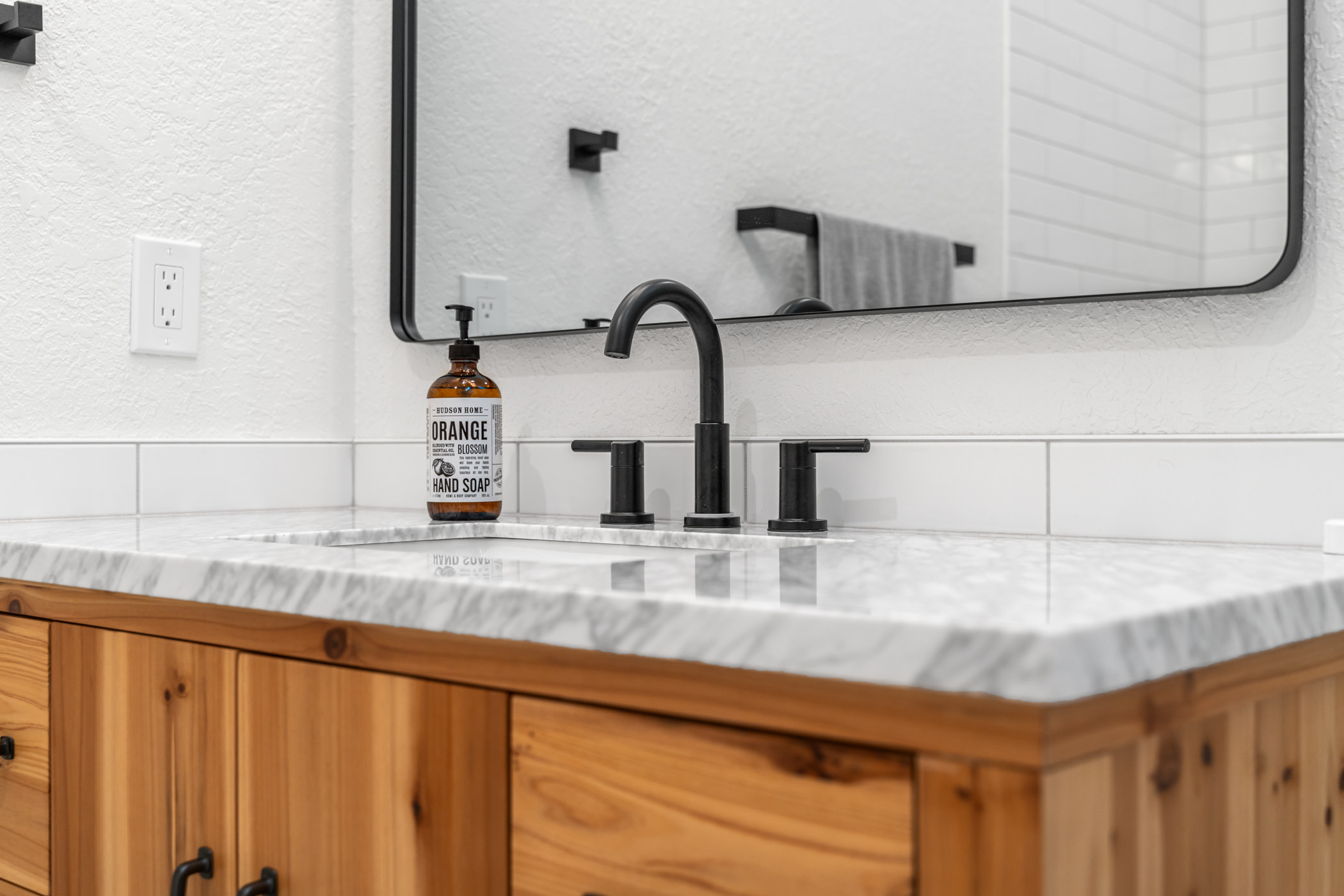 lake-stevens-wa-full-home-remodel-new-day-construction-43