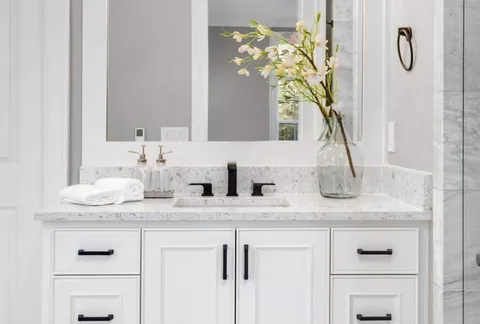 Luxury on a Budget: 8 Bathroom Vanity Remodel Tips